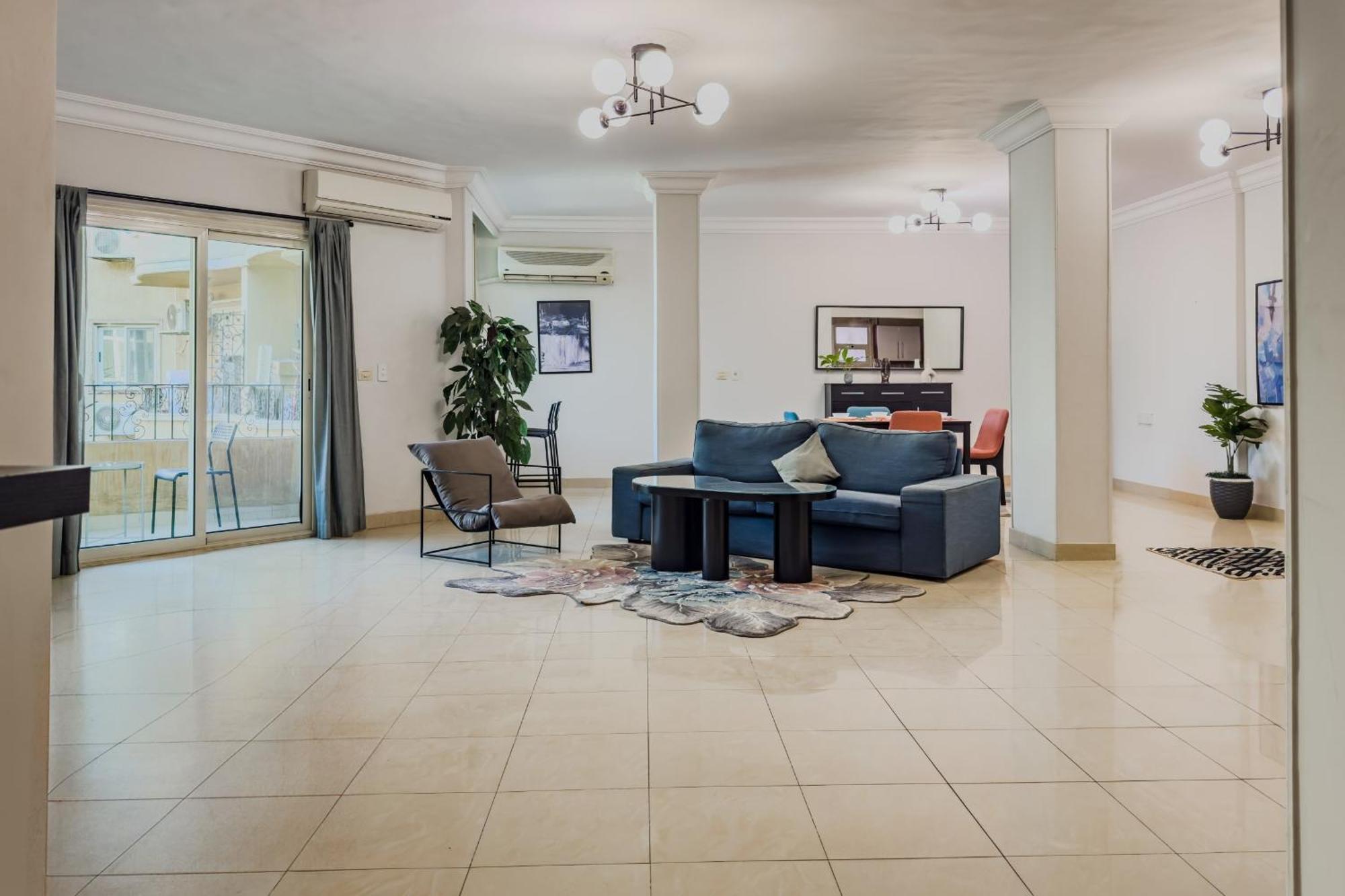 Distinct & Decent 2 Bdr Apt Steps From Nightlife And Airport Каир Экстерьер фото